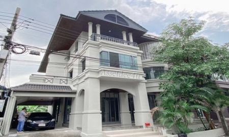 ให้เช่าอาคารพาณิชย์ / สำนักงาน - ให้เช่าโฮมออฟฟิศ 3 ชั้น พื้นที่ 260 ตร.ม. ย่านทาวน์ อิน ทาวน์ รีโนเวทใหม่ ที่จอดรถ 7 คัน