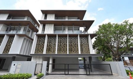 ขายบ้าน - ขายบ้านเดี่ยว Luxury Pool Villa 3.5 ชั้นหลังมุม อาร์เทล อโศก-พระราม 9 พร้อมลิฟต์ และสระว่ายน้ำ ** ตำแหน่งดีที่สุด ถูกกว่าโครงการมาก