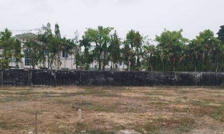 ขายที่ดิน - ขายที่ดิน 210ตารางวา ในซอยอ่อนนุช65 ใกล้หมู่บ้านชุมชน