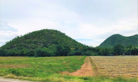 ขายที่ดิน - ขายถูก ที่ดินเมืองกาญจนบุรี ติดริมน้ำ 10 ไร่ 76 ตรว แปลงมุม วิวภูเขา หลังติดลำธาร เหมาะทำบ้านพัก รีสอร์ท สวนเกษตร