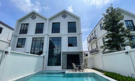 ขายบ้าน - บ้าน Pool Villa 3 ชั้น ด้านหลังติดคลองน้ำแม่ข่า English colonate style & สถาปัตยกรรมยุโรปหรูหรา