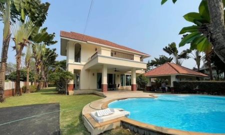 ให้เช่าบ้าน - บ้านเช่าพูลวิวล่าเชียงใหม่ Pool Villa หมู่บ้านล้านนาธารา ราคาเช่า: 100,000 บาท