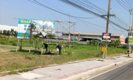 ขายที่ดิน - ติดถนนบางนา ตราด ที่ดิน 5-2-33 ไร่ หน้างกว้าง 58 เมตร ผังสีส้ม