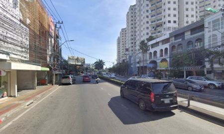 ขายที่ดิน - ขายด่วนที่ดินพร้อมสิ่งปลูกสร้าง โซนพัฒนาการ เป็นแหล่งชุมชน