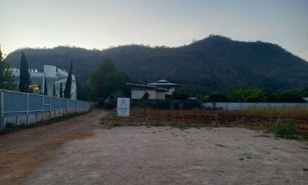 ขายที่ดิน - ขายที่ดินเขาใหญ่ หมูสี 4 ไร่ ติดถนนท่าช้าง เส้นธุรกิจ โรงแรม ใกล้นายโจรีสอร์ท ใกล้ภูเขา วิวเขาสวย ใกล้ตลาด คีรีมายา ใกล้ธนะรัชต์ เหมาะทำธุรกิจ ปากช่อง