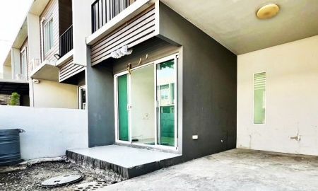 ขายทาวน์เฮาส์ - ขายถูก ทาวน์เฮ้าส์21.5ตรว. ม.เดอะคัลเลอร์ส พรีเมียม วงแหวน-รามอินทรา เฟส3 ใกล้แฟชั่นไอส์แลนด์ ฟรียื่นกู้ .