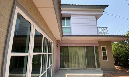 ขายบ้าน - บ้าน ไลฟ์ บางกอก บูเลอวาร์ด เพชรเกษม 81 หลังมุม พร้อมเข้าอยู่