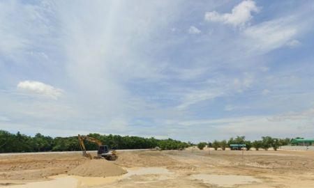 ขายที่ดิน - ขายด่วน ที่ดิน 32-2-23 ไร่ ทำเลศักยภาพ แพรกษาใหม่ เมืองสมุทรปราการ