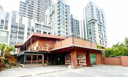 ให้เช่าอาคารพาณิชย์ / สำนักงาน - ใจกลางเอกมัย ร้านอาหาร 2 ชั้น พร้อมที่ดินขนาดใหญ่ ดองกิ มอลล์ ทองหล่อ 200ม. BTS ทองหล่อ1.2 กม. 1 งาน 32ตร.ว.522 ตร.ม. 11 นอน 8 น้ำ