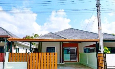 ให้เช่าบ้าน - รร.เซนต์โยเซฟระยอง 2.7 กม. ให้เช่าบ้านชั้นเดียว เมืองระยอง 45 ตร.วา. 3 นอน ชายหาดสุชาดา 3.9 กม. รพ.กรุงเทพระยอง 1.7 กม.