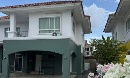 ให้เช่าบ้าน - ให้เช่าบ้านเดี่ยว2ชั้นอยู่ติดถนนสุวินทวงศ์ หมู่บ้านภัสสร13 บริเวณซอยสุวินทวงศ์ 86 กรุงเทพฯ ตกแต่งใหม่อย่างหรูใหม่ทั้งหลัง