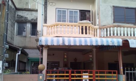 ขายทาวน์เฮาส์ - ขายบ้านทาวเฮ้า 2ชั้น ขนาด 19 ตรวา 2ห้องนอน 2ห้องน้ำ 1ที่ซักล้าง ใกล้คลองทวีวัฒนา หลังบ้าน ติดคลองบางขี้เก้ง