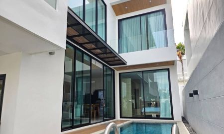 ขายบ้าน - ขายพูลวิลล่าส่วนตัว 3 ห้องนอน สไตล์โมเดิร์น สร้างใหม่ ในราไวย์ ภูเก็ต