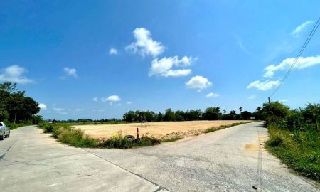 ขายที่ดิน - ขายที่ดินนาตาขวัญ 3 ไร่ ติดถนนคอนกรีต2ด้าน ใกล้แยกบ้านดอนถนนเส้น36 5 กม เมืองระยอง
