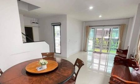 ให้เช่าบ้าน - บ้านเช่า หมู่บ้าน วราริน คลอง สอง คลองหลวง บ้านสร้างใหม่