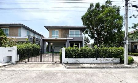 ให้เช่าบ้าน - ให้เช่า] หมู่บ้าน พฤกษ์ลดา ประชาอุทิศ 90 / 3 ห้องนอน 3 ห้องน้ำ / 60 ตรว. 165 ตรม. **29,000**