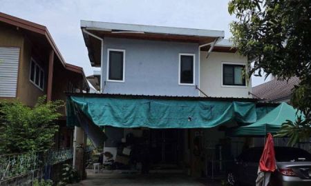 ขายบ้าน - ราคาสุดพิศษ!! บ้านเดี่ยว 2 ชั้นพร้อมที่ดิน 109 ตร.ว. ทำเลทอง ซ.รัชดาภิเษก 23 ใกล้รถไฟฟ้า 2 นาที ใกล้เดอะมอลล์ ตลาดฯ