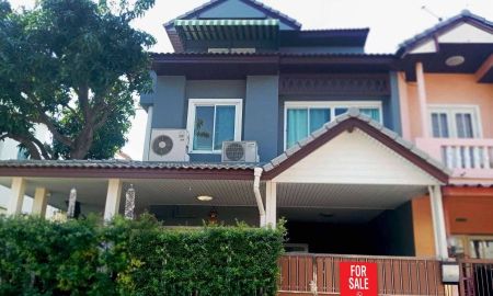 ขายทาวน์เฮาส์ - ขายถูกมาก!! ทาวน์เฮ้าส์ 3 ชั้น หลังมุม ม.วรารักษ์ รามอินทรา ทำเลดี ใกล้ห้างแฟชั่น รถไฟฟ้า โรงเรียน มอเตอร์เวย์ฯ