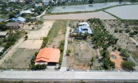 ขายที่ดิน - ขายที่ดินฉะเชิงเทราเจ้าของขายเอง ที่ดินถมแล้วผังสีส้ม 100ตา.วา/แปลง ในทำเลชานเมืองใกล้กรุงเทพฯ