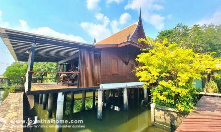 ขายบ้าน - ขายบ้านเรือนไทย 2 หลังคู่ ซ.บางกรวย-ไทรน้อย 43 (80,000 สามัคคี) 486 ตรว. ริมคลองบางกอกน้อย บ้านสวยมาก