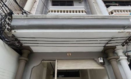 ให้เช่าอาคารพาณิชย์ / สำนักงาน - ให้เช่า อาคารพาณิชย์4ชั้น เหมาะกับ โกดัง/โรงงาน รามคำแหง ซ.76 ติดถนนใหญ่ ราคาถูก!