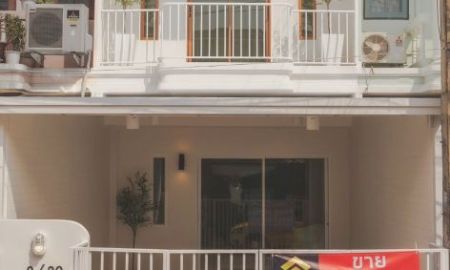 ขายทาวน์เฮาส์ - เปิดขาย บ้าน Niki House รีโนเวทใหม่ พร้อมอยู่ ม.ศิรินคร พหลโยธิน 54 สไตล์ มินิมอล ใกล้ BTS แยก.คปอ เพียง 3 นาที