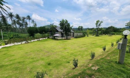 ขายที่ดิน - ขายที่ดินพร้อมบ้านสวนวิวภูเขา"Moment Camp" 4-2-89 ไร่ วิวสวยมาก ศรีราชา ชลบุรี
