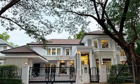 ขายบ้าน - บ้านหรู หมู่บ้านกรานาดา ปิ่นเกล้า-เพชรเกษม ใกล้เดอะมอลล์บางแค