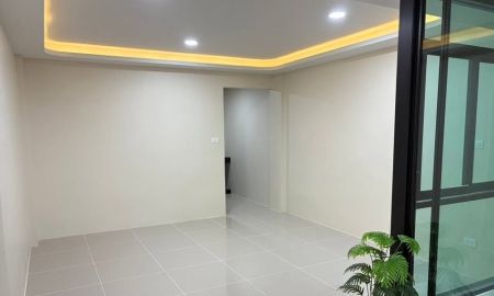 ให้เช่าอาคารพาณิชย์ / สำนักงาน - โฮมออฟฟิศ,คาเฟ่ให้เช่า ติด MRT บางอ้อ ภายในสวยพร้อมใช้งาน ทำเลทองย่านจรัญฯ ใกล้ยันฮี ให้เช่าเฉพาะพื้นที่ชั้น1 ขนาด 48 ตรม