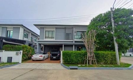 ให้เช่าบ้าน - บ้านเดี่ยวให้เช่า ตกแต่งหรู โครงการ Centro หลังใหญ่ 4 ห้องนอน | วิวสระน้ำ | เฟอร์ครบ พร้อมอยู่ | รามอินทรา-จตุโชติ | ทำเลดี เดินทางสะดวก