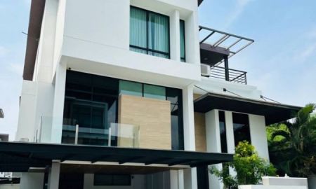 ขายบ้าน - ขายบ้านเดี่ยวหลังมุม 3 ชั้น เนอวานา บียอนด์ เกษตร-นวมินทร์ บ้านสวยตกแต่งพร้อมอยู่ บึงกุ่ม กรุงเทพ.