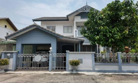 ขายบ้าน - ขายบ้านในโครงการ หมู่บ้านสวนริมธาร ใกล้สวนพฤกษศาสตร์ทวีชลด เนื้อที่ 68 ตร.วา ราคา 3.2ล้าน
