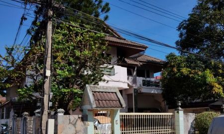 ขายบ้าน - ขาย บ้านเดี่ยว หมู่บ้านปรีชา 2 ชั้น ขนาดเนื้อที่ดิน 90 ตารางวา พื้นที่ใช้สอย 250 ตารางเมตร เจ้าของขายเอง