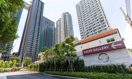 ขายคอนโด - ขายถูกคอนโดใหม่หรู ทำเลดี เดินทางสะดวก ไลฟ์ อโศก-พระราม 9 ใกล้สถานีรถไฟฟ้า MRT พระราม9 พื้นที่ 40.76 ตรม. ชั้น 10 ราคา 6.2 ล้าน ตกแต่งสวย พร้อมอยู่