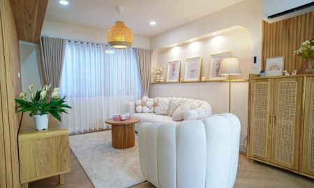 ขายบ้าน - ขายด่วนบ้านสวยชุดแต่งและวัสดุพรีเมี่ยม เฟอร์นิเจอร์หรู ลาดพร้าว 115 เข้าซอ300 เมตร ใกล้รถไฟฟ้าบางกะปิ บรรยากาศคล้ายอยู่ในสปาหรือคาเฟ่หรู