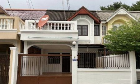 ให้เช่าทาวน์เฮาส์ - ให้เช่าทาวน์เฮาส์ 2 ชั้น บริเวณถนนนวลจันทร์ เขตบึงกุ่ม กรุงเทพฯ ใกล้เลียบด่วนรามอินทรา