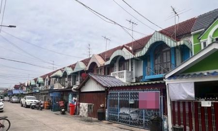 ขายทาวน์เฮาส์ - ขายทาวน์เฮ้าส์ราคาถูก เจ้าของบ้านใจดี หมู่บ้านหรรษามาเจริญ3 (ซอยสนอง) เพชรเกษม 81 พื้นที่ 19.6 ตรว. บ้านต่อเติมพร้อมอยู่