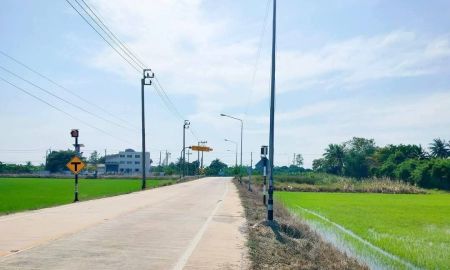 ขายที่ดิน - ที่ดินใกล้บริษัท สยามไบโอไซเอนซ์ เนื้อที่ 1 ไร่ 2 งาน 63 ตรว. (ยังไม่ถม) ที่นา ติดถนนทางหลวงชนบทนนทบุรี นบ.3102 ต.ศีศะเชือก อ.บางใหญ่ จ.นนทบุรี