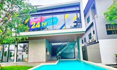 ให้เช่าทาวน์เฮาส์ - BTSสะพานใหม่ 2.3กม. ใหญ่มาก ให้เช่าทาวน์โฮม 3 ชั้น 4-5นอน 3น้ำ ถ.เทพรักษ์ พหลโยธิน MRTลาดปลาเค้า 25ตร.วา 285 ตร.ม. BTSสายหยุด 2.2กม.