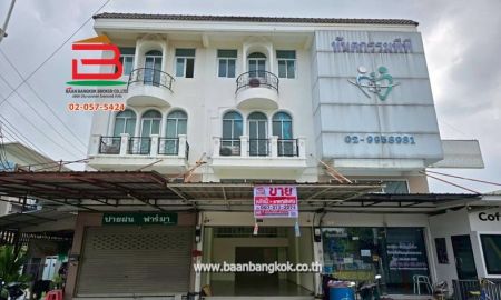 ขายอาคารพาณิชย์ / สำนักงาน - อาคารพาณิชย์ เนื้อที่ 16 ตรว. หมู่บ้าน แอร์วิลล่า (คลอง2) ถนนลำลูกกา ต.คูคต อ.ลำลูกกา ปทุมธานี