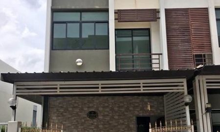 ให้เช่าทาวน์เฮาส์ - สาทร-กัลปพฤกษ์ ให้เช่าทาวน์โฮม 3 ชั้น 27ตร.วา.307 ตร.ม. 3นอน 5แอร์ ตลาดสำเพ็ง 2 300ม. แม็คโคร บางบอน 1.3 กม.