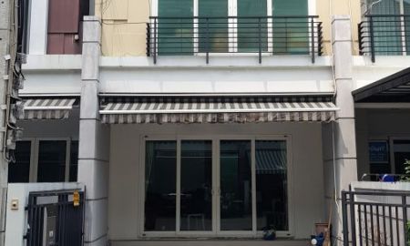 ทาวน์เฮาส์ - ให้เช่าทาวน์โฮม 3 ชั้น บ้านกลางเมือง ลาดพร้าว-เสนา1
