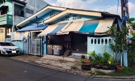 ขายบ้าน - ขายกิจการห้องเช่า ถนนเสรีไทย ซอย 9 เนื้อที่ 78 ตร.ว. 10 ห้องนอน 10 ห้องน้ำ