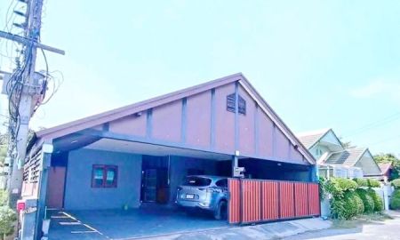 ให้เช่าบ้าน - มาร์เก็ตวิลเลจ รังสิต 2.9 กม. คลอง5 ธัญบุรี บ้านเดี่ยว หลังมุม 50 ตร.วา.200 ตร.ม.รร.นานาชาติสยาม 4.2 กม. 3 นอน 3 น้ำ