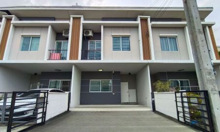 ขายทาวน์เฮาส์ - ขายบ้านพลีโน่-ศรีนครินทร์ ลดเหลือ2.59ล้าน ขายด่วน!