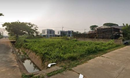 ขายที่ดิน - ขายที่ดินตำบลสุเทพติดถนนสองด้านติดถนนคอนกรีตพร้อมโอน