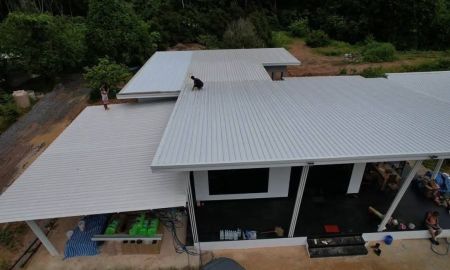 ขายที่ดิน - ขายที่ดินวังใหม่พร้อมสิ่งปลูกสร้างเนื้อที่ 16 ไร่ ติดวิวเขาบรรยากาศดี ใกล้ถนนเส้นจบ.1028-1.5กม. อ.นายายอาม จันทบุรี