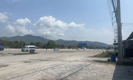 ขายที่ดิน - ขายที่ดินหนองข้างคอกสีม่วงลาย 2 ไร่ ถมแล้วซอยคีรีนคร10 ติดถนน2ด้าน ใกล้ถนนมอเตอร์เวย์7ขาเข้าชลบุรี-กรุงเทพฯ200เมตร จ.ชลบุรี