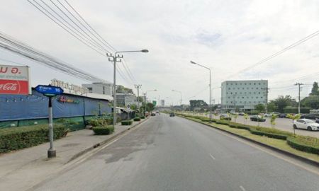 ขายที่ดิน - ขายที่ดินพร้อมสิ่งปลูกสร้าง ถนนรามคำแหง (หัวหมาก) ใกล้ MRT ศรีกรีฑา