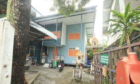 ขายอพาร์ทเม้นท์ / โรงแรม - ขายกิจการหอพักเทอดไท กำนันแม้น ซ.ศาลธนบุรี48/3 ที่ดิน50วา 6ห้องเช่า บ้านเดี่ยว2ชั้น1หลัง ใกล้รถไฟฟ้าสถานีบางหว้า โฮมโปรกัลปพฤกษ์ ซีคอนบางแค